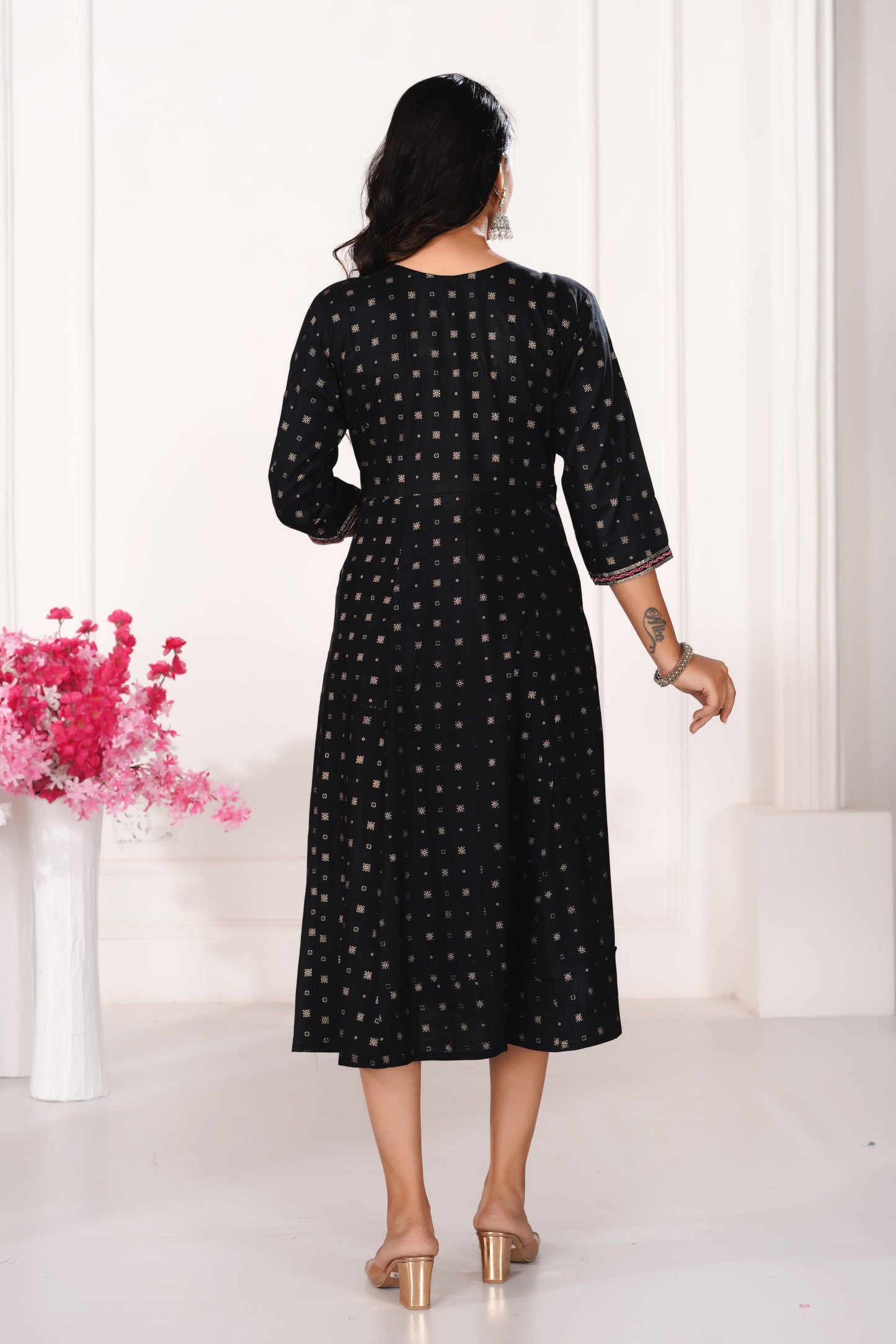 Serene Elegance Kali Ghera Embroidered Kurti